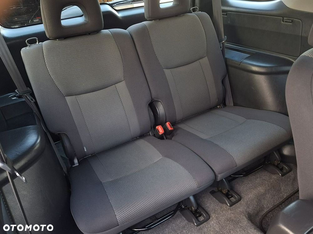 Toyota RAV4 - 10