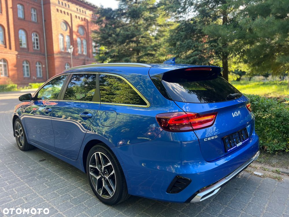 Kia Ceed 1.6 GDI DCT OPF Platinum Edition - 6