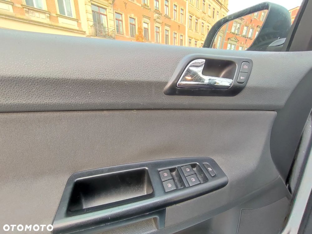 Volkswagen Polo 1.2 - 9