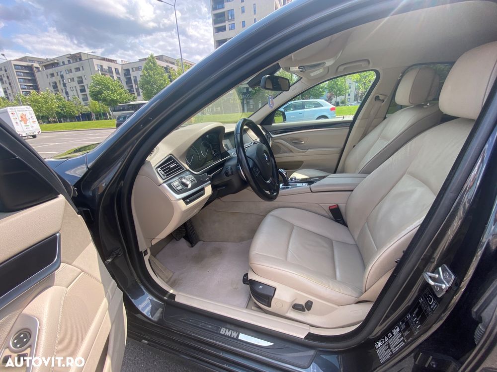 BMW Seria 5 528i xDrive - 10