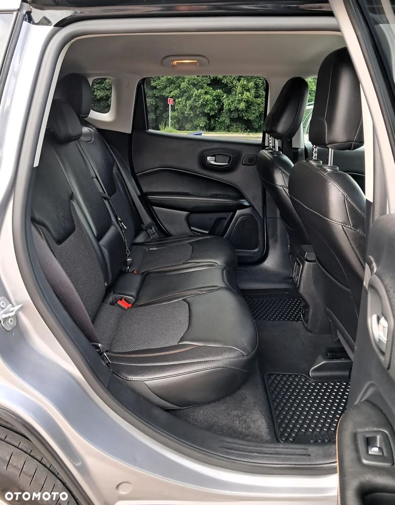 Jeep Compass 1.4 TMair Limited 4WD S&S - 13