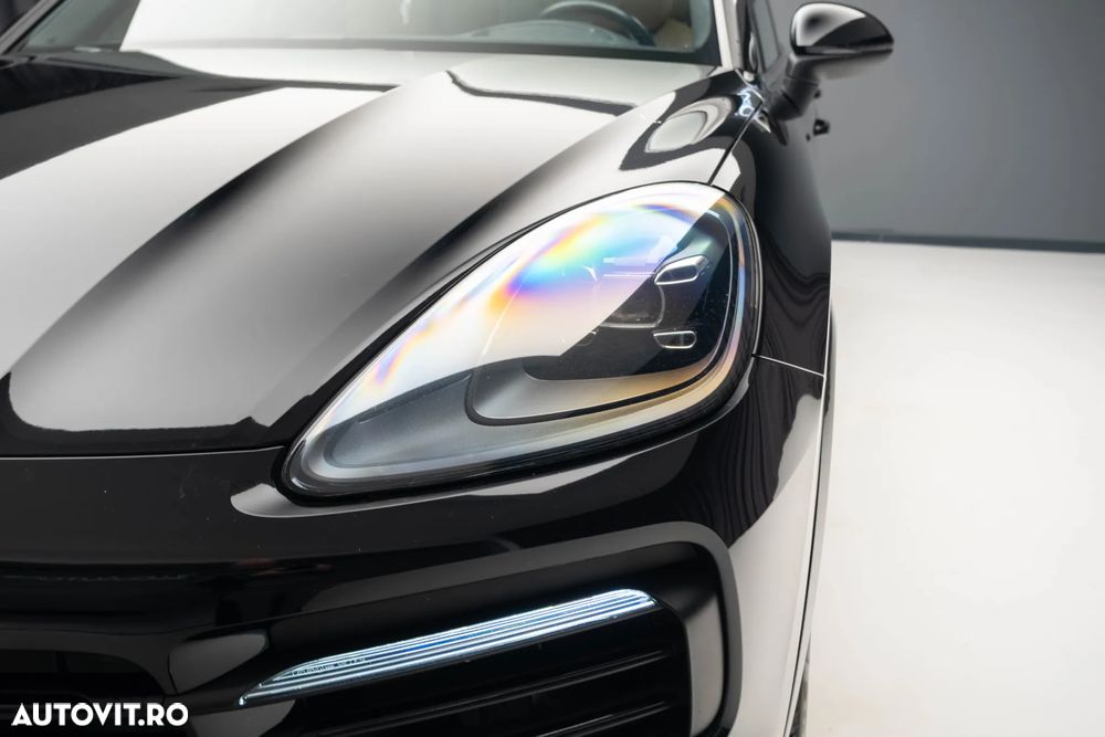 Porsche Cayenne - 13
