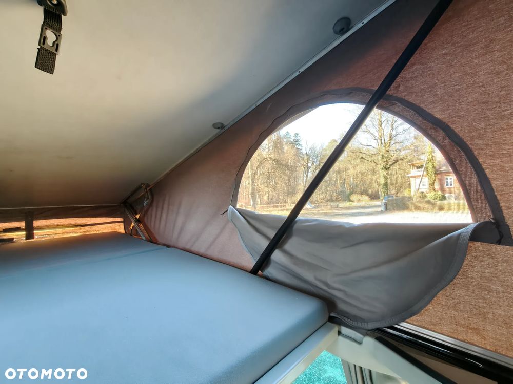 Volkswagen Multivan - 17