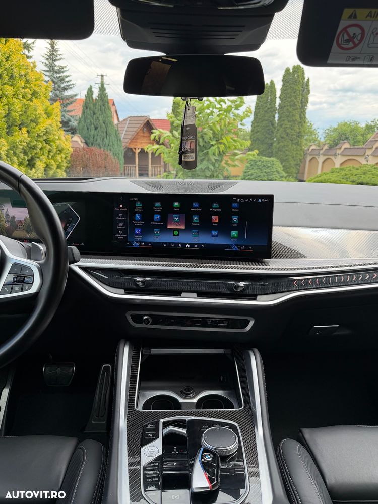 BMW X6 xDrive40i AT MHEV - 17