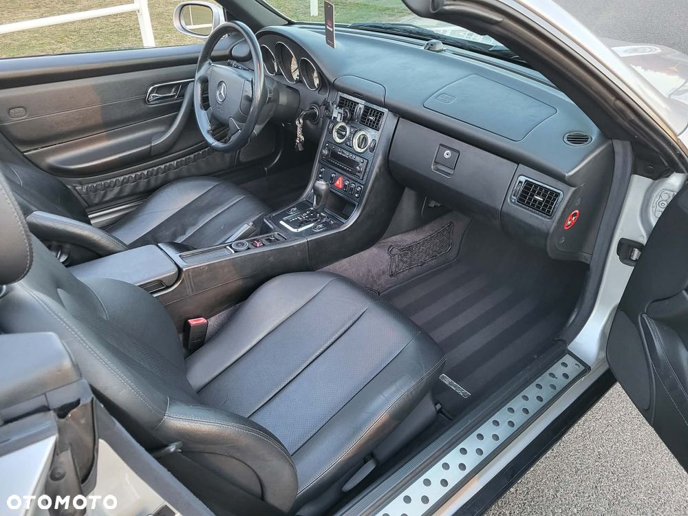 Mercedes-Benz SLK - 13