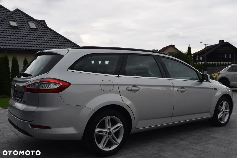 Ford Mondeo Turnier 2.0 TDCi Ambiente - 22