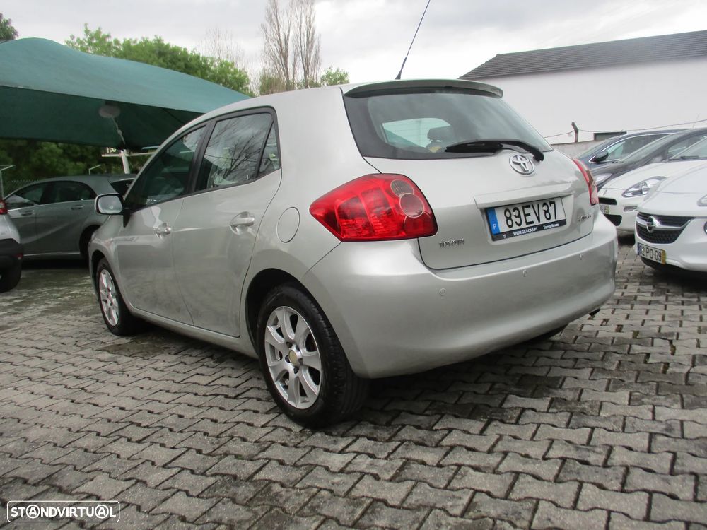 Toyota Auris 1.4 D-4D Luna - 6