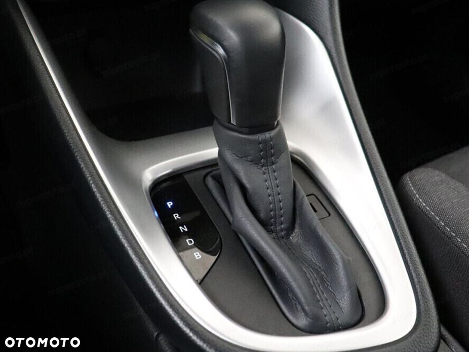 Toyota Yaris - 18