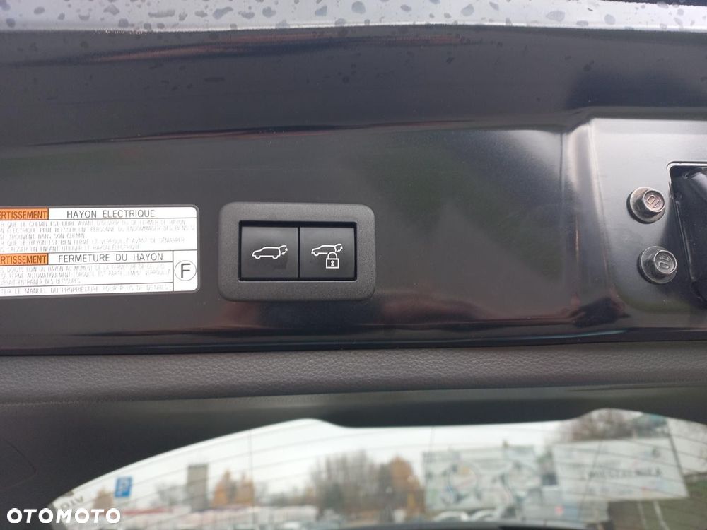 Toyota Corolla Cross 2.0 Hybrid Executive - 14