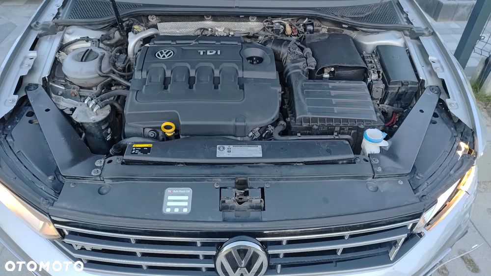 Volkswagen Passat - 3