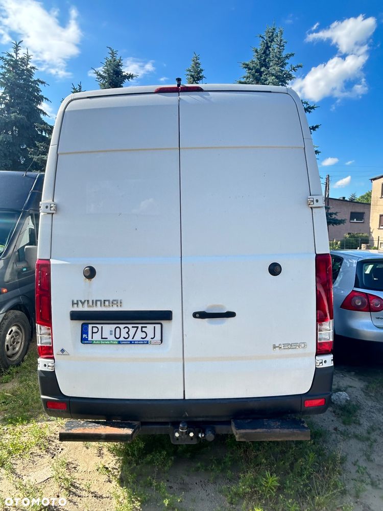 Hyundai H350 - 4