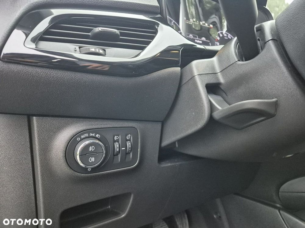 Opel Corsa - 12