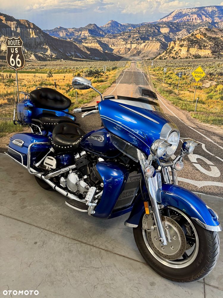 Yamaha Venture - 3