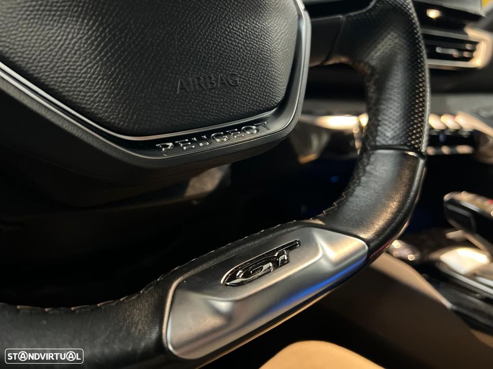 Peugeot 3008 1.6 Hybrid GT Pack e-EAT8 - 15