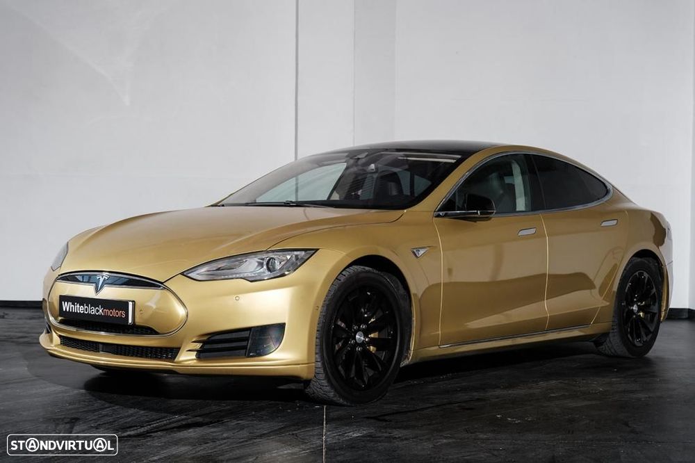 Tesla Model S 85 - 1