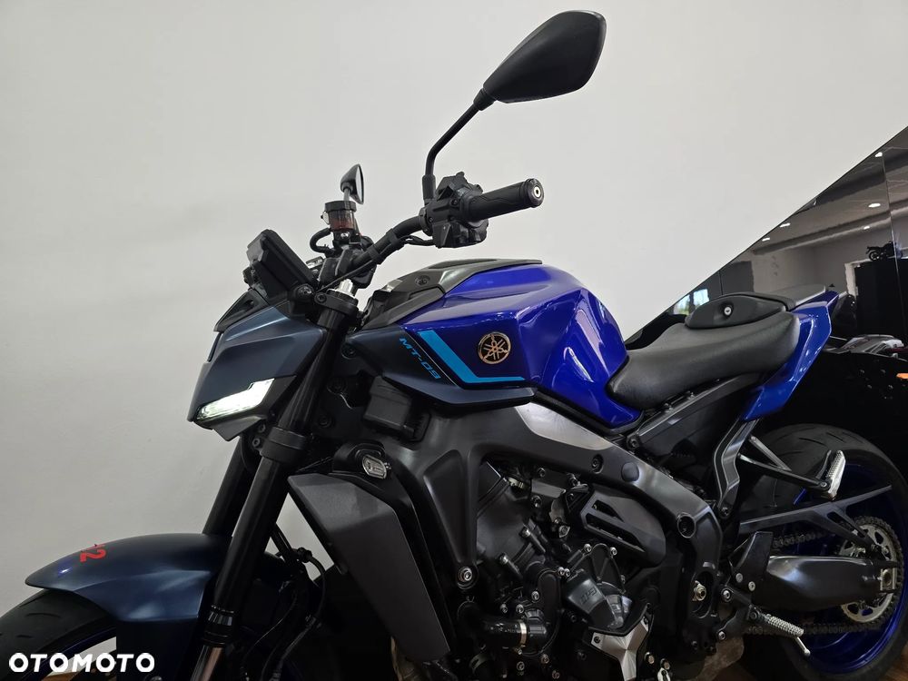 Yamaha MT - 4