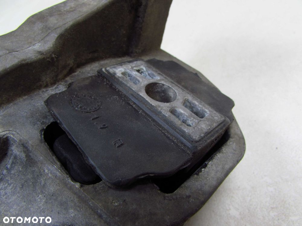 VOLVO XC90 LIFT 2.4 D5 07-14 LAPA PODUSZKA SILNIKA 30741583 - 6