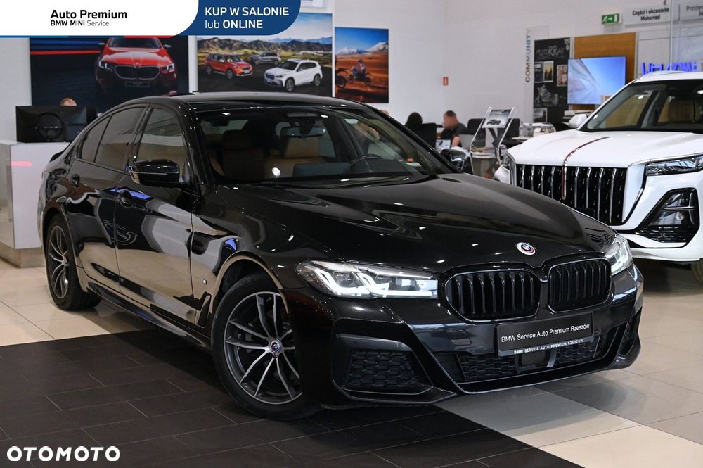 BMW Seria 5 520d xDrive MHEV M Sport sport - 2