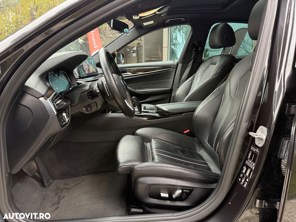 BMW Seria 5 520d xDrive Aut. Luxury Line - 7