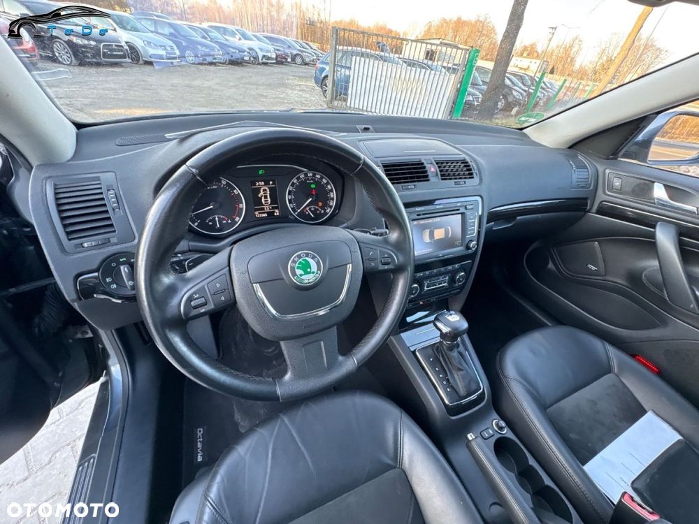 Skoda Octavia 1.8 TSI DSG Laurin & Klement - 20