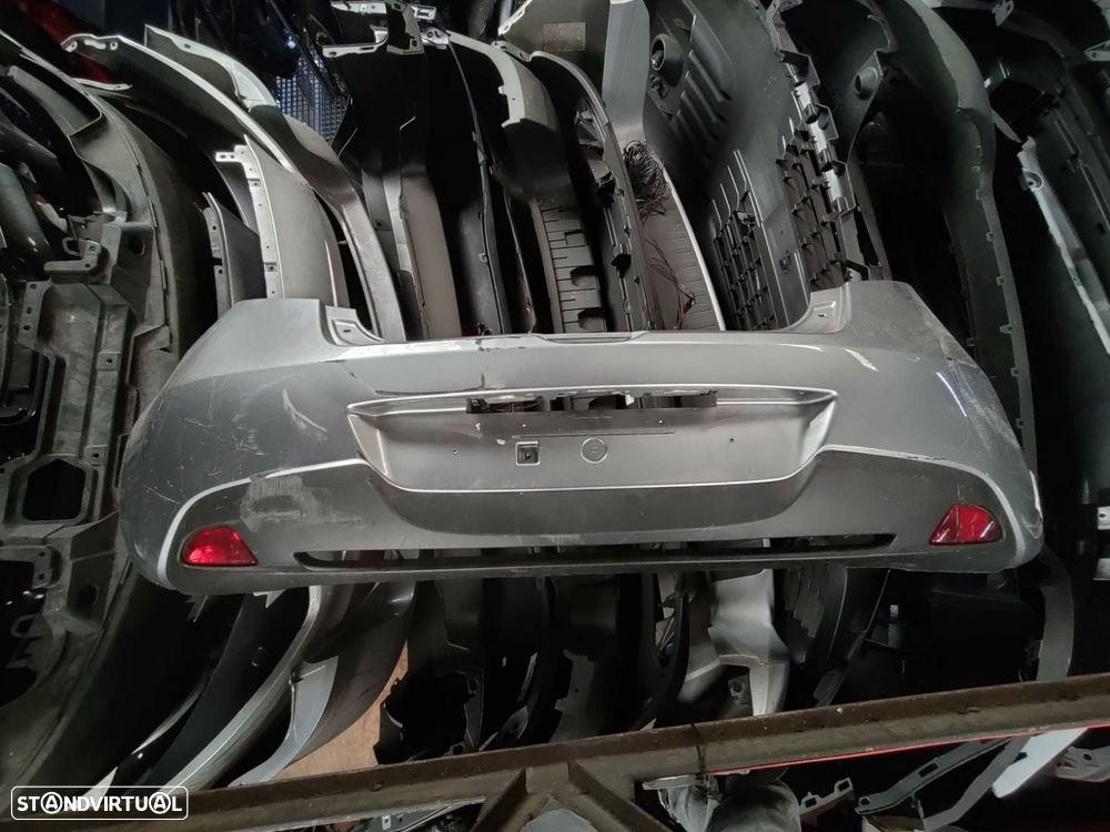 Parachoques Trás / Para Choques Traseiro Nu Mazda 2 (De_, Dh_)  D651-5