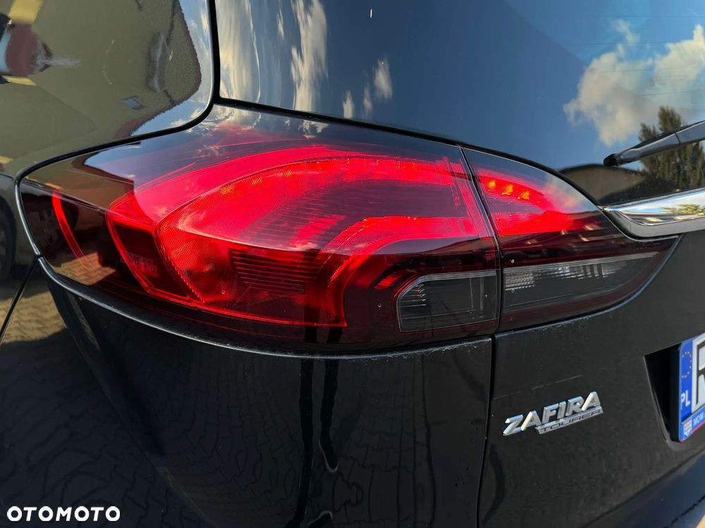 Opel Zafira Tourer 1.4 Turbo Business Edition - 30