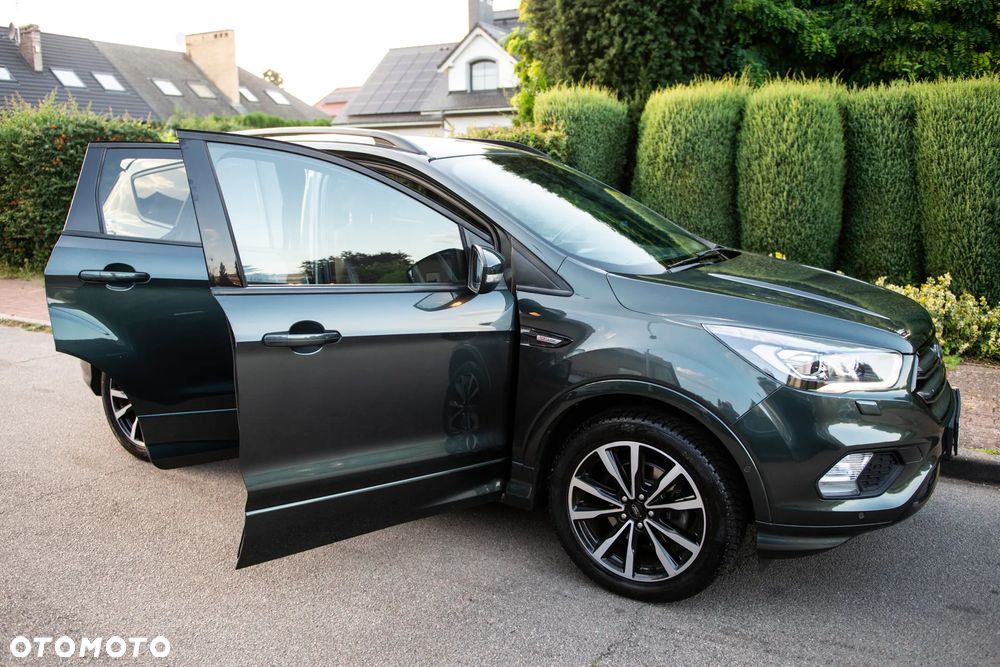 Ford Kuga 1.5 EcoBoost 2x4 ST-Line - 8