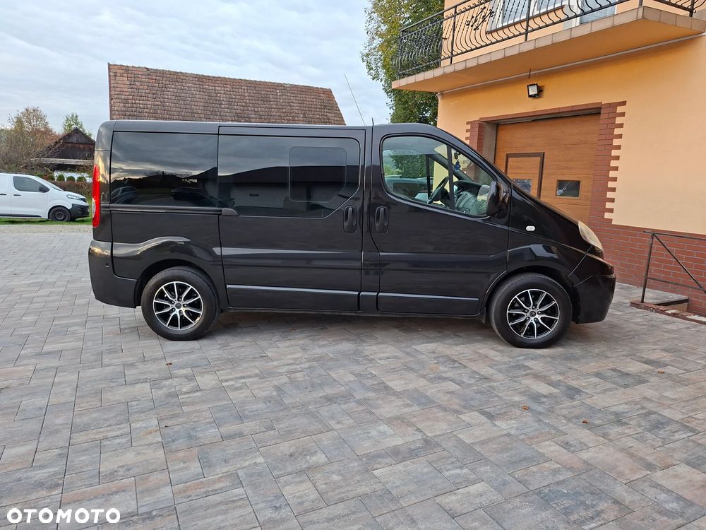 Renault Trafic - 8