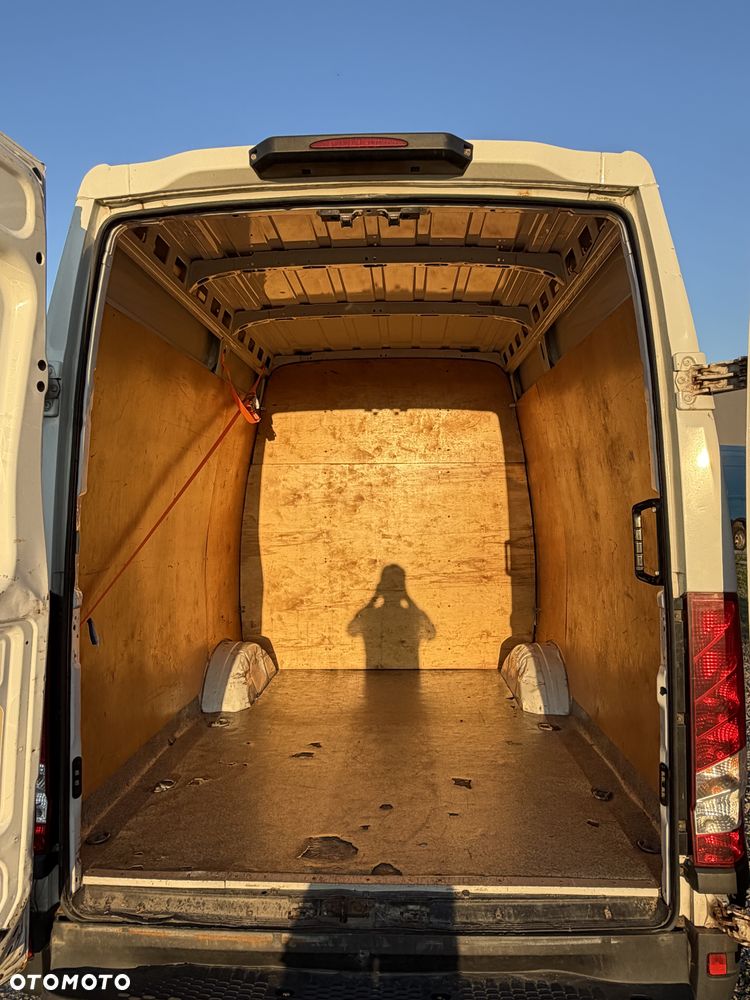 Iveco 35S18 - 9