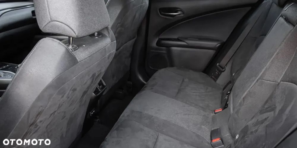 Lexus UX 200 GPF Business 2WD - 15