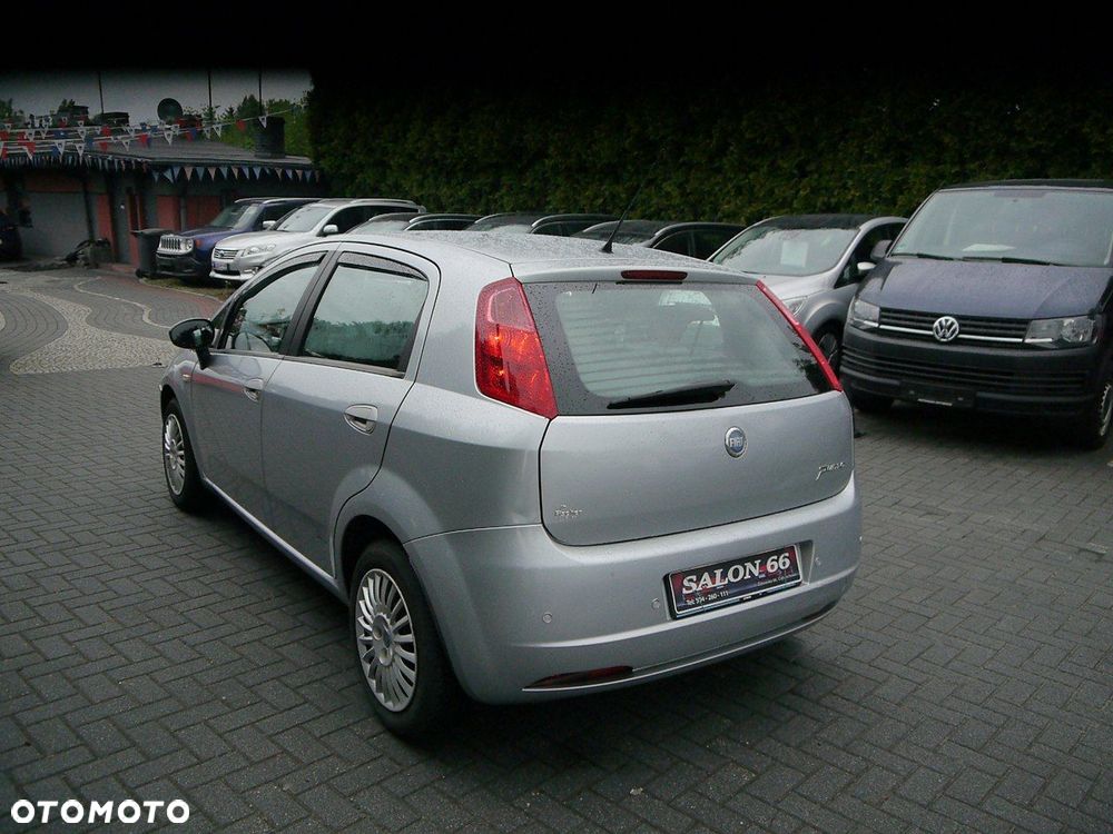 Fiat Grande Punto - 6