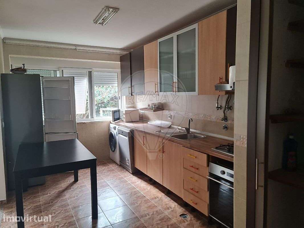 Apartamento T3 para arrendamento - Grande imagem: 2/13