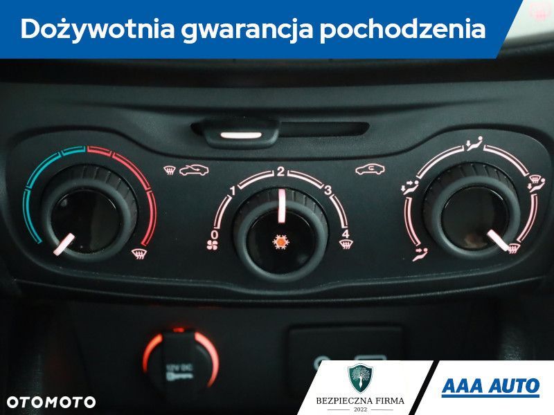 Fiat Tipo - 12