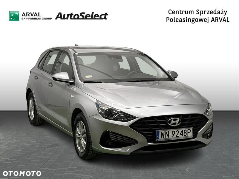 Hyundai i30 1.5 DPI Classic + - 8