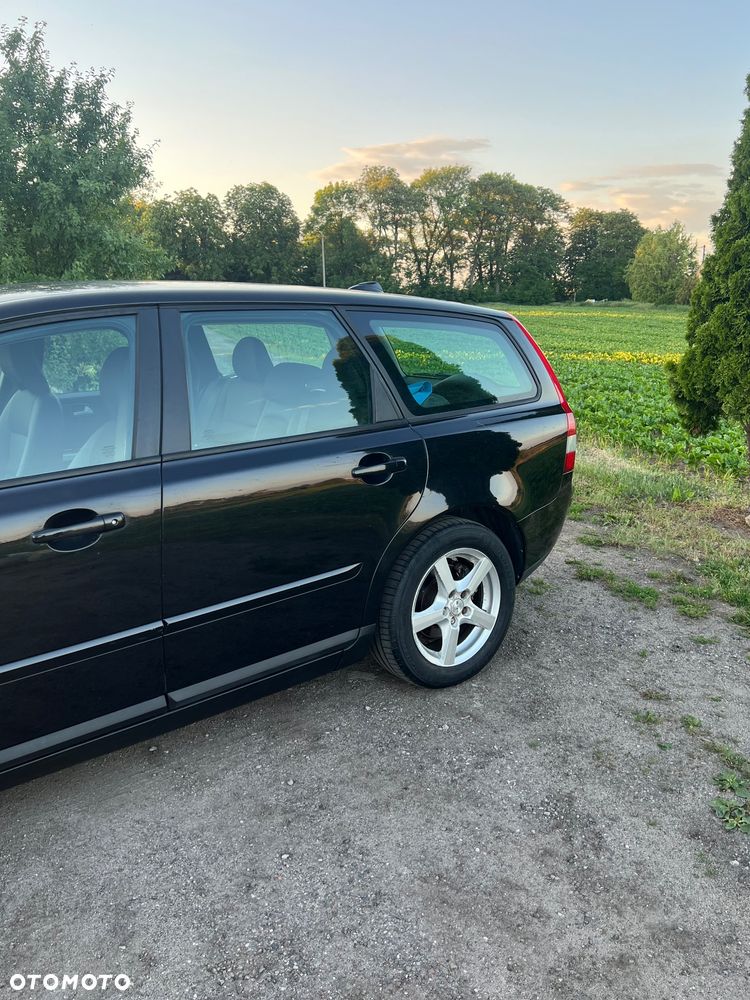 Volvo V50 2.0D - 12