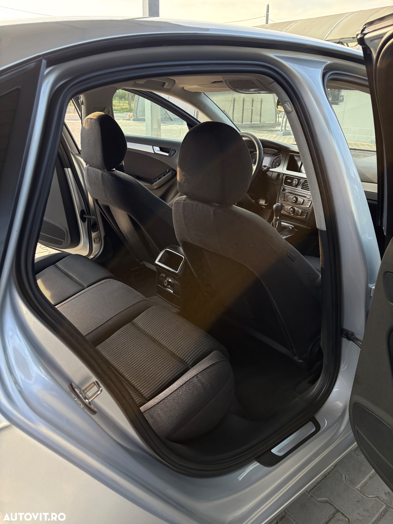 Audi A4 Avant 2.0 TDI - 12