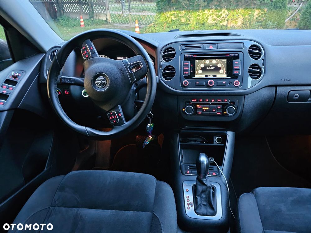 Volkswagen Tiguan - 8