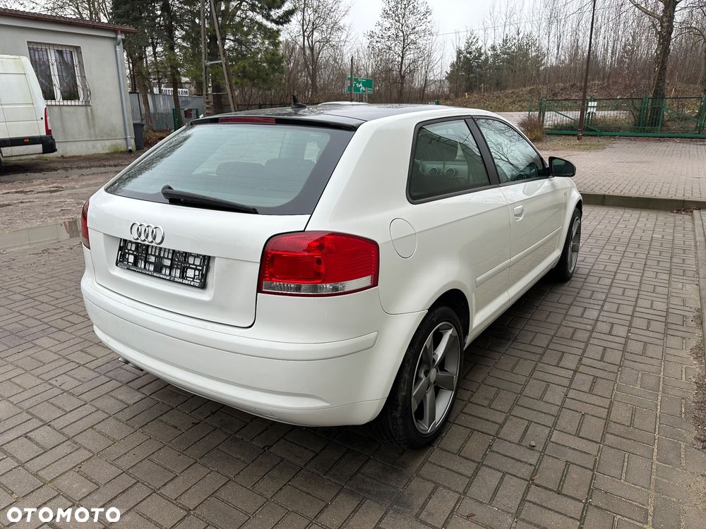 Audi A3 3-drzwiowe 1.9 TDI Ambiente - 11
