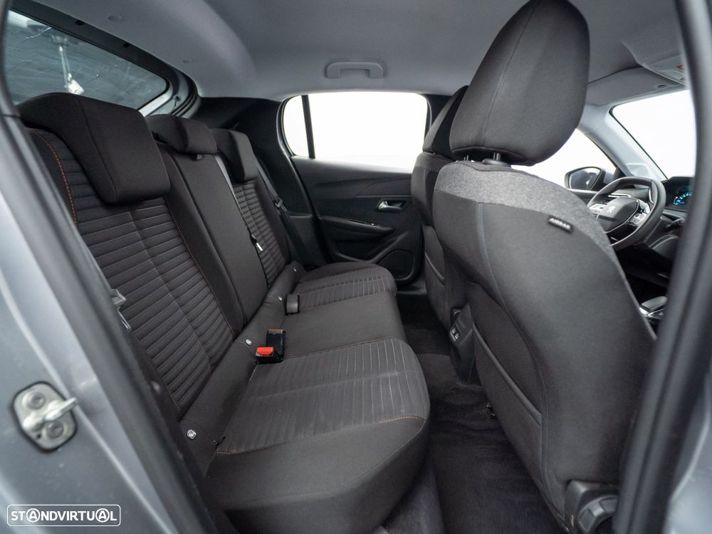 Peugeot e-208 50 kWh Active Pack - 37