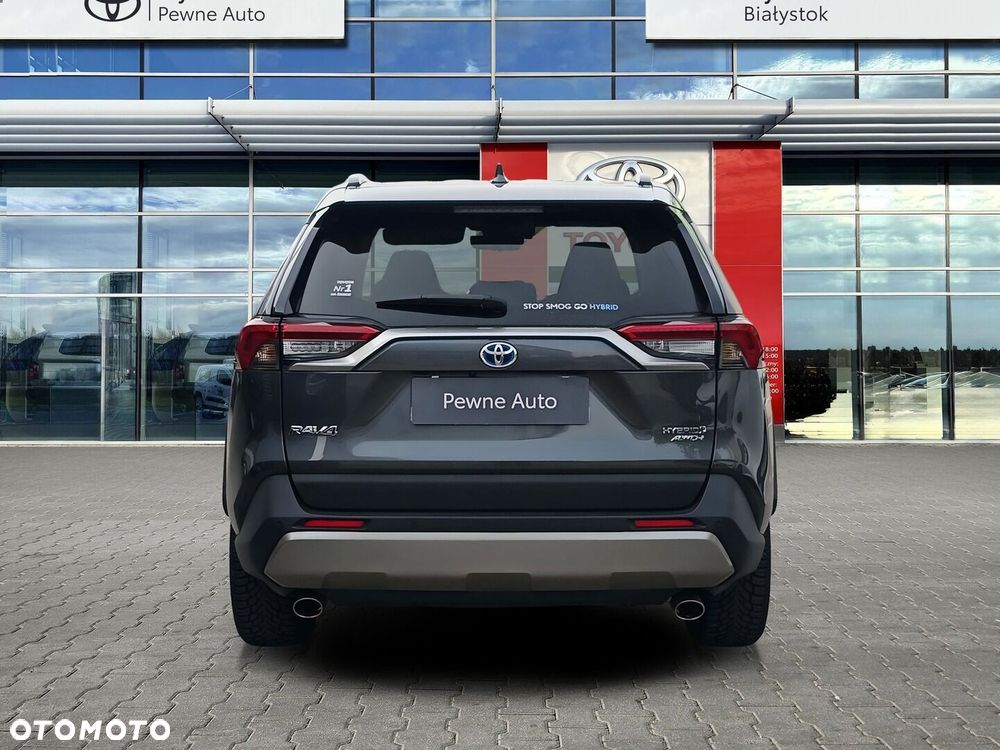 Toyota RAV4 - 4
