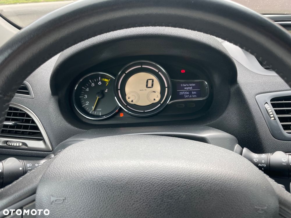 Renault Megane 1.6 SCe Life - 15