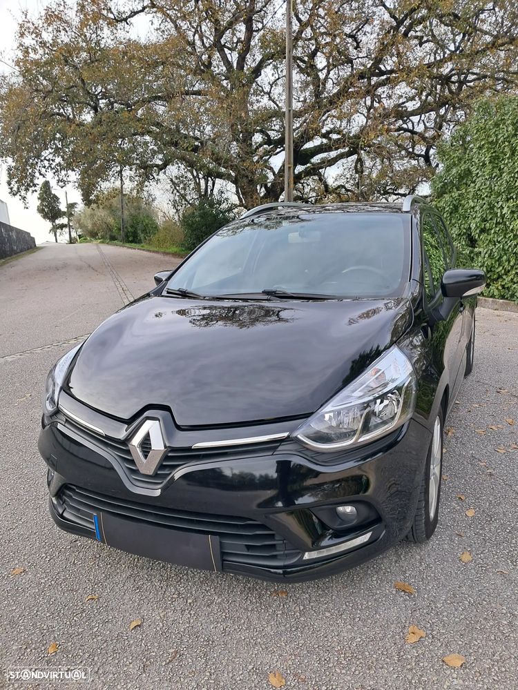 Renault Clio - 1