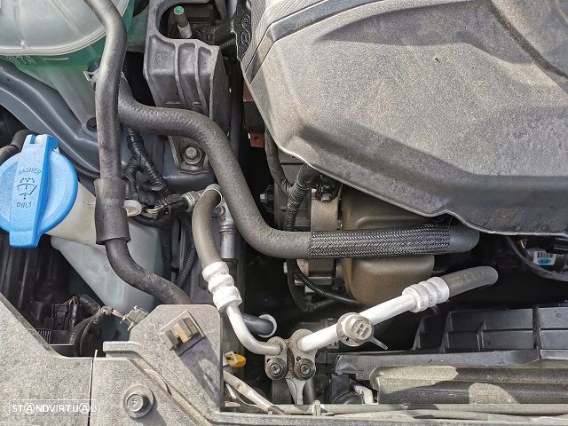 Hyundai Kauai 1.6 CRDi Premium - 30