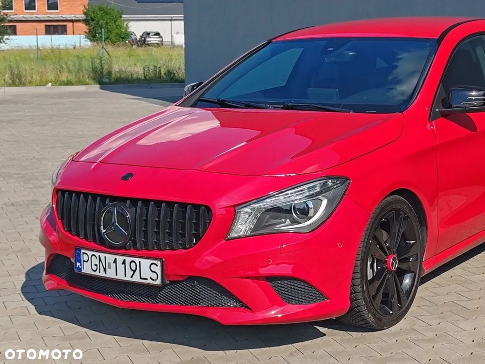 Mercedes-Benz CLA 220 d 7G-DCT Urban - 35