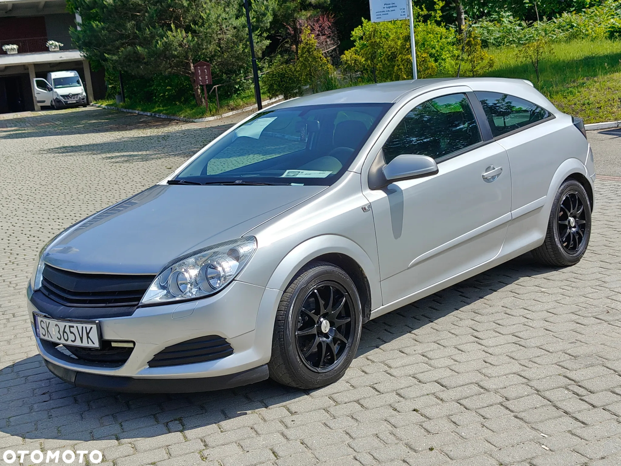 Opel Astra GTC 1.6 Cosmo - 14