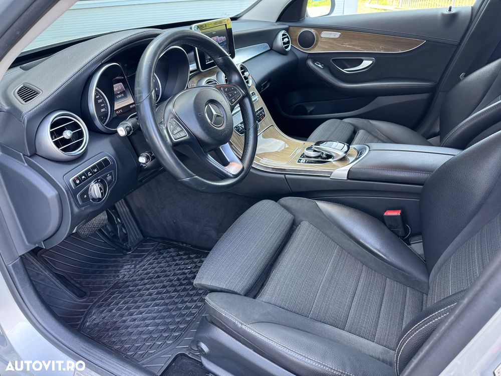 Mercedes-Benz C 220 (BlueTEC) d 7G-TRONIC Avantgarde - 19