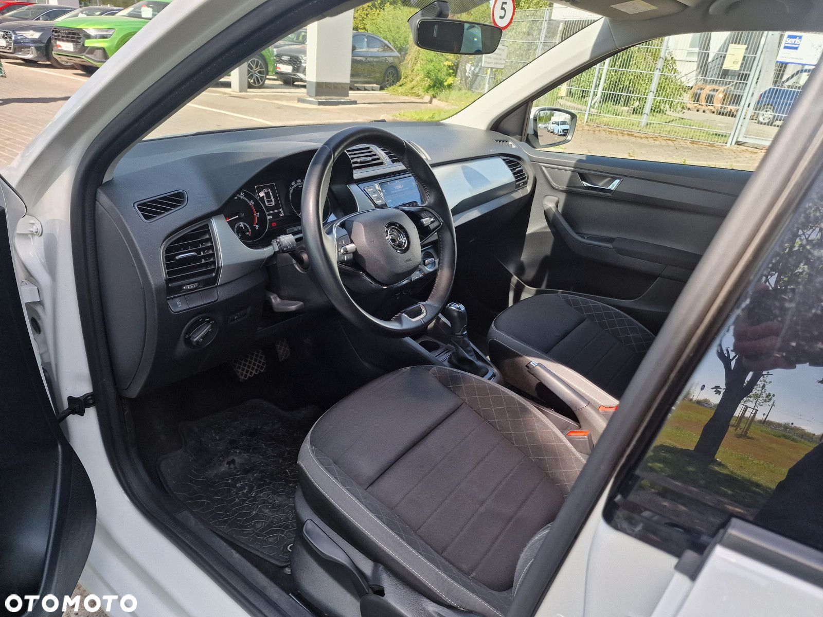 Skoda Fabia 1.0 TSI Ambition DSG - 9