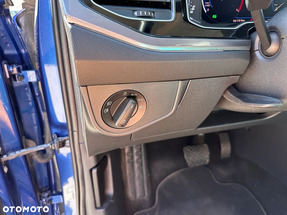 Volkswagen Polo - 19