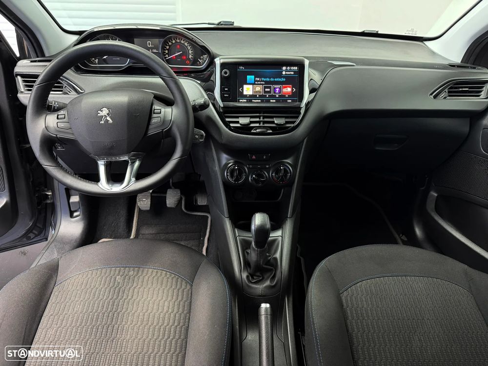 Peugeot 208 1.2 PureTech Style - 11