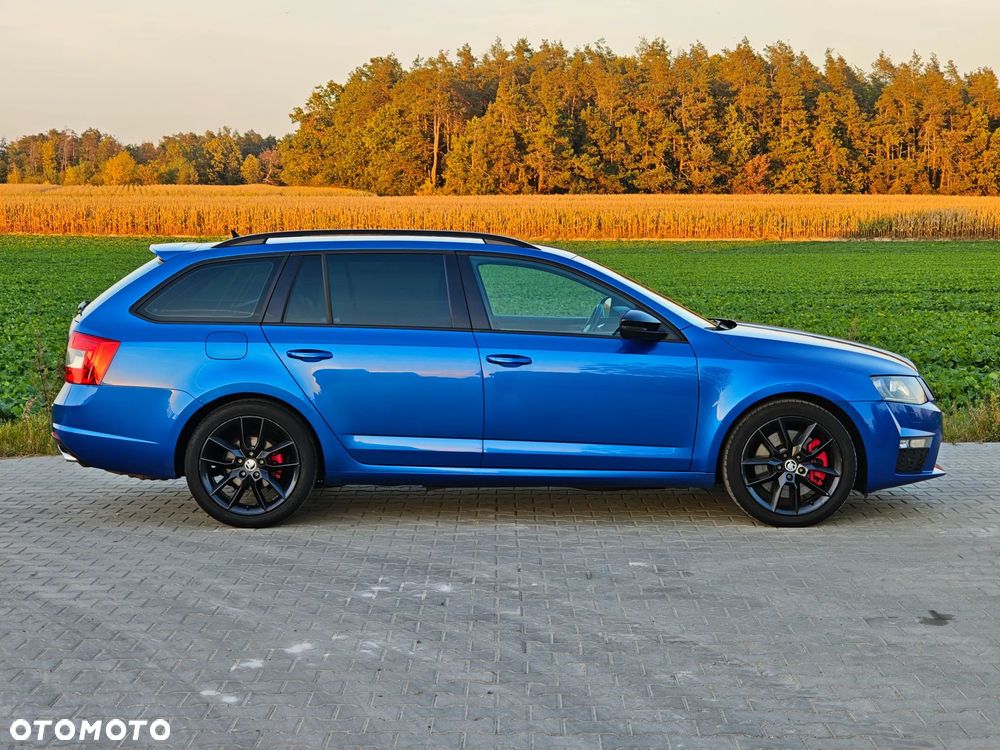 Skoda Octavia 2.0 TSI RS DSG - 18
